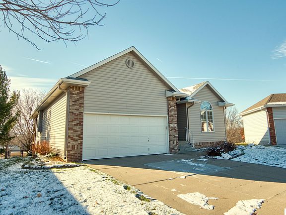 2nd image of 17125 Lafayette Cir