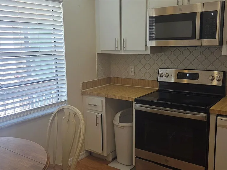 21810 Cypress Cir #26B — Photo 19