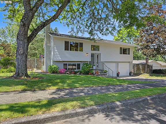 2nd image of 1479 SW Willowbrook Ct