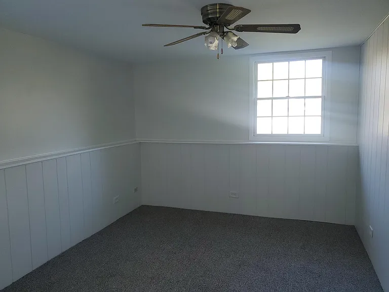 851 W Main St — Photo 12