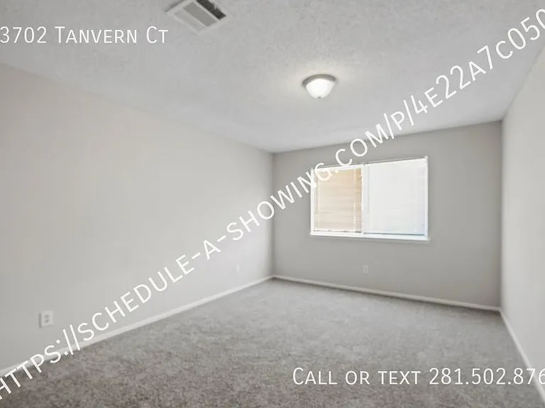 13702 Tanvern Ct — Photo 6