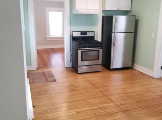 57 Oak St, Manchester, CT 06040