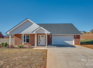 170 Central Park Cir, Spindale, NC 28160