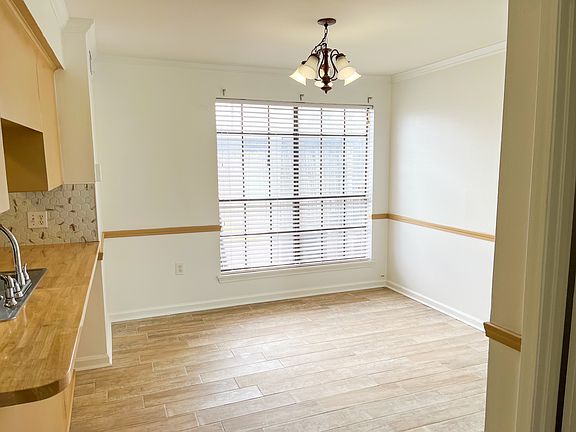 2nd image of 5148 Sleepy Hollow Dr #5148
