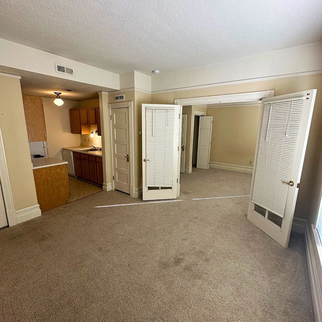 1 bed, 875 sqft, $950 — Photo 1