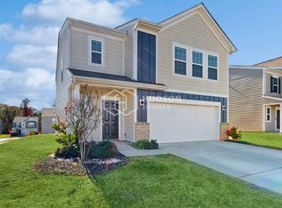 1102 Winthrop Star Ln, Denver, NC 28037