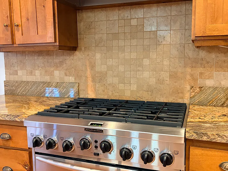 1719 N Sage Cir — Photo 18