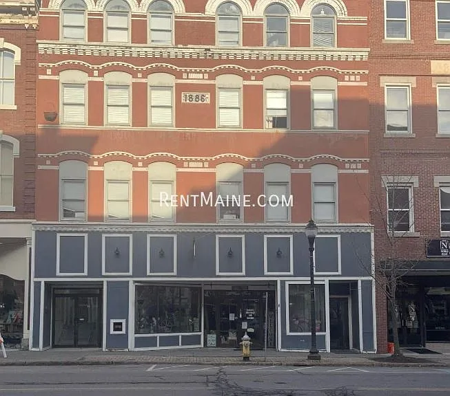 35 Main St #23 — Photo 5
