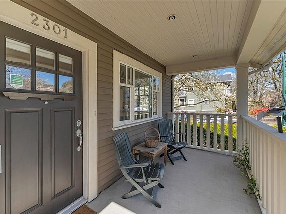 2nd image of 2301 Stephens St