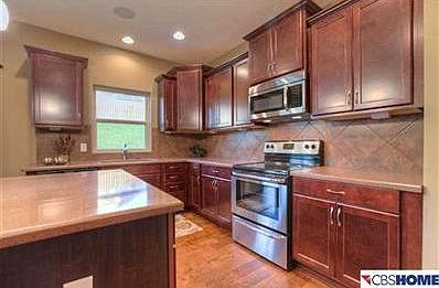 3rd image of 1441 Hardwood Dr