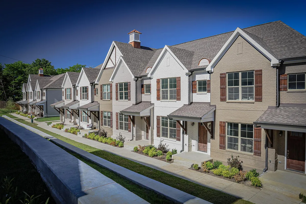 Building Photo - 730 Old Hickory Blvd #135