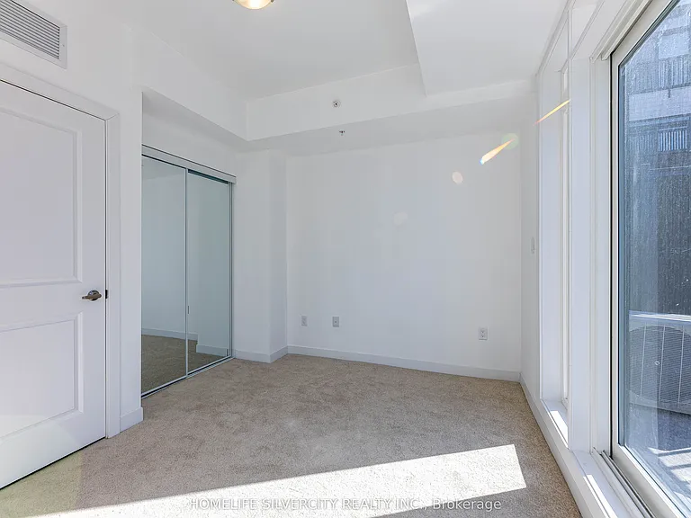188 Angus Dr #17 — Photo 11