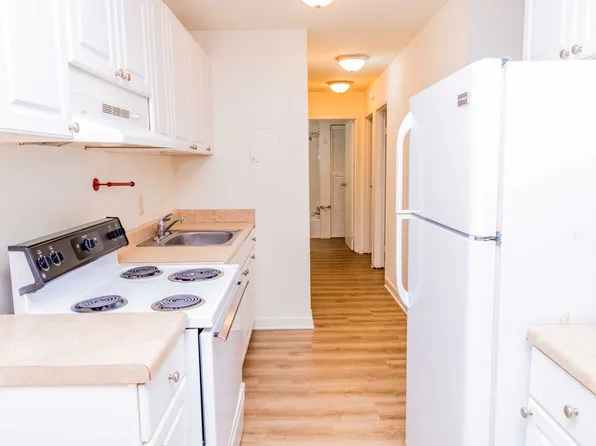 1500 Grady Ave, 1500 Grady Ave APT 15, Charlottesville, VA 22903