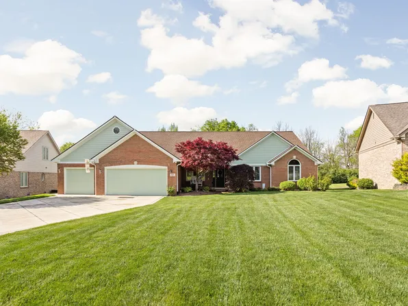6722 Moss Creek Pl, Indianapolis, IN 46237