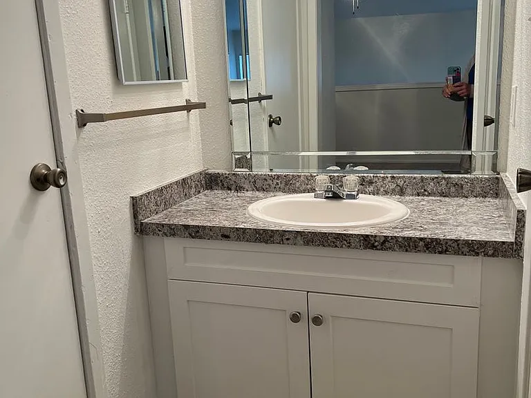 Cypresswood Crossing Apartments — Photo 19