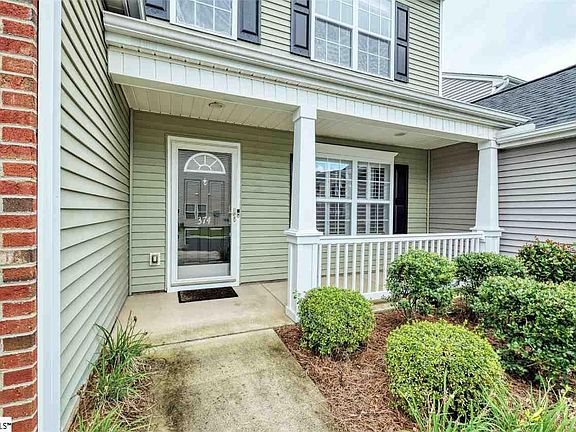 3rd image of 374 Juniper Bend Cir