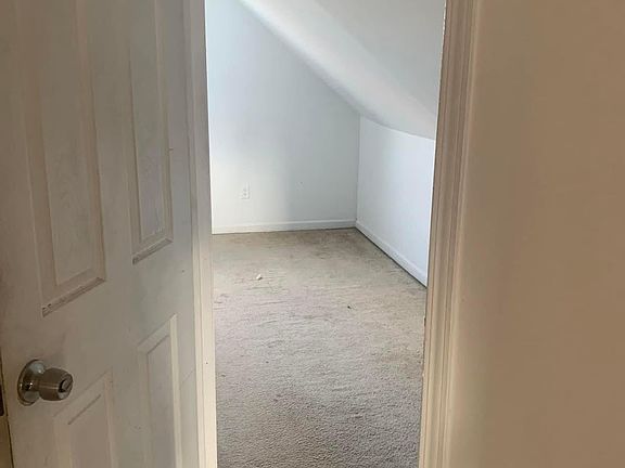 the other bedroom upstairs from a different angle