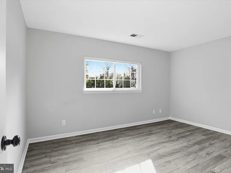 12002 Golf Ridge Ct — Photo 17
