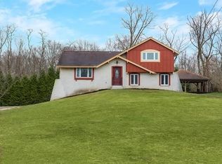 471 Sandy Hill Rd, Valencia, PA 16059