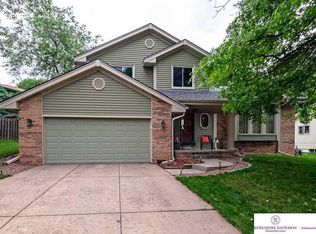 9312 Adams St, Omaha, NE 68127