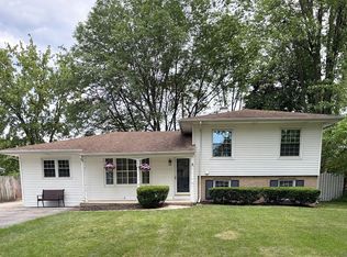 30W205 Allister Ln, Naperville, IL