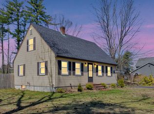 19 Crest Dr, Somersworth, NH 03878
