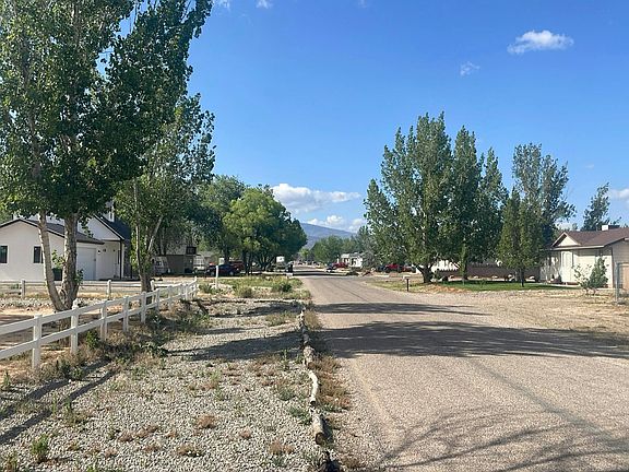4th image of 4212 N Quarterhorse Dr