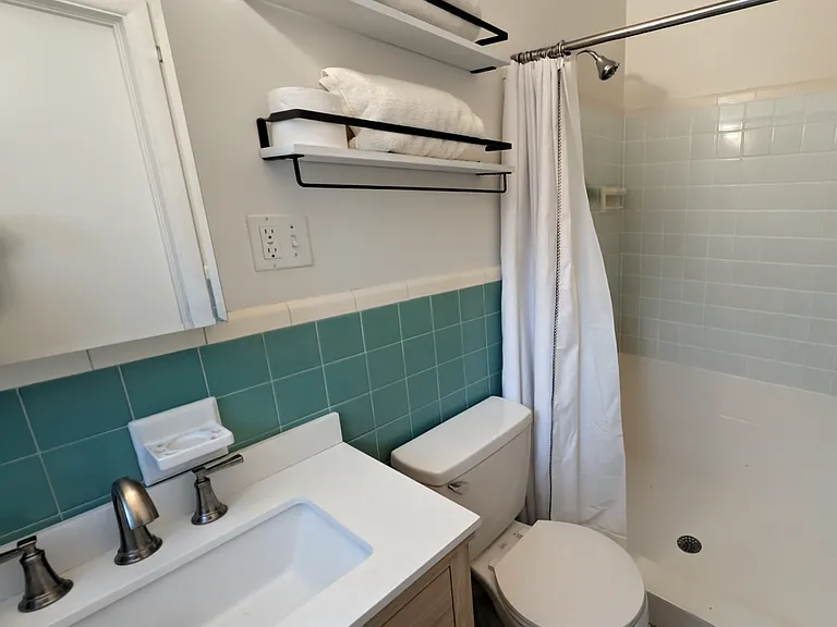 3816 SW 4th Pl — Photo 3