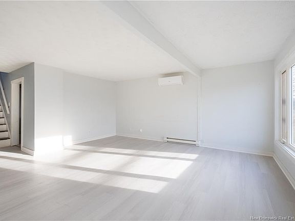 3rd image of 41 Vail St