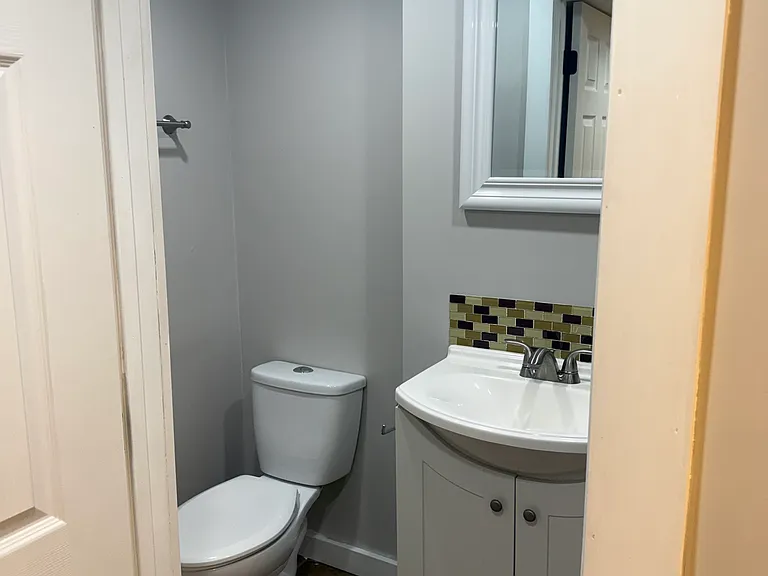 14005 Jennifer Rd — Photo 12