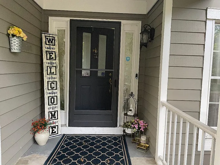 18 E Countryside Dr — Photo 3