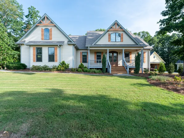 7609 Fern Ln, Lula, GA 30554