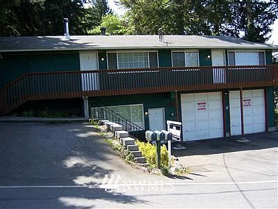 1st image of 1202 Berkshire Drive