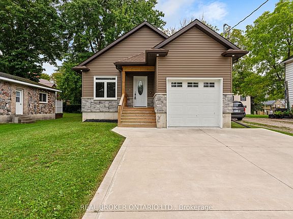 2nd image of 52 Queen St