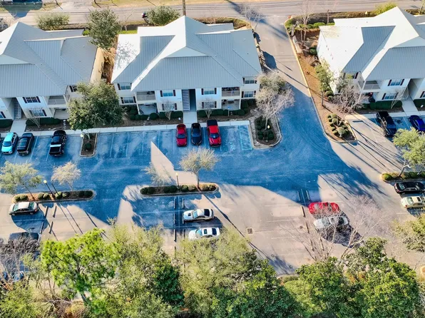 2136 Whispering Pines Blvd Unit 7, Navarre, FL 32566