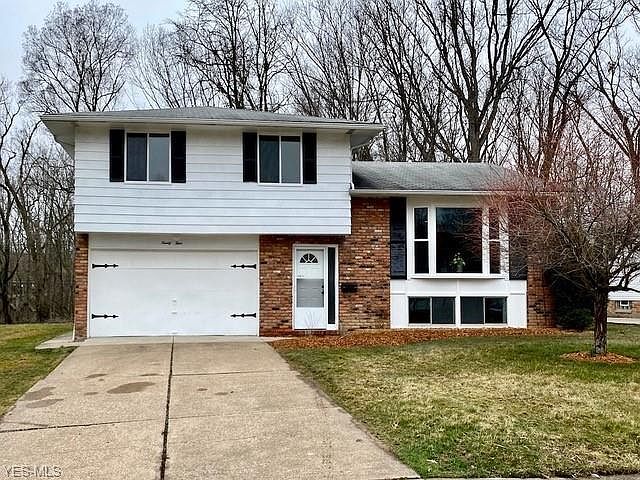 1st image of 94 Greencliff Dr