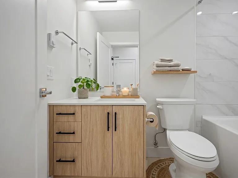 34395 Gladys Ave — Photo 86