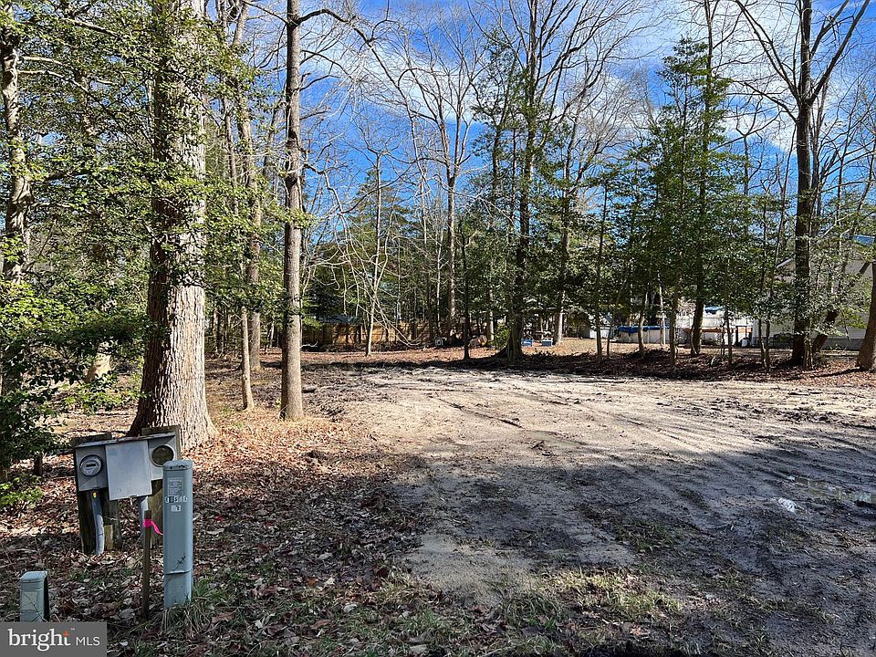 2nd image of 0 W White Tail Dr
