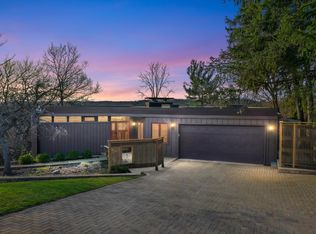 1745 Westridge Rd, Ann Arbor, MI 48105