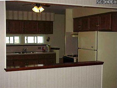 4th image of 920 Livermore Ln
