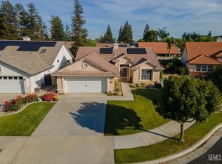 9910 Timeless Rose Ct, Bakersfield, CA