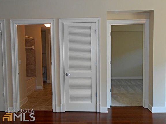 5th image of 200 River Vista Dr Unit 637