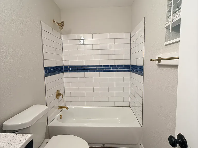 127 Dunn St — Photo 15