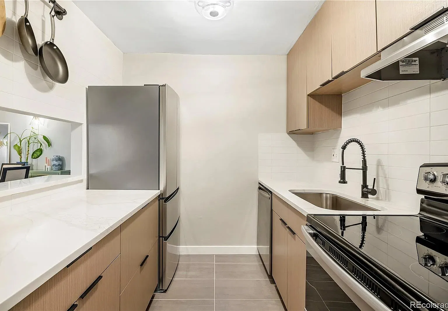 1 bed, 800 sqft, $2,000 — Photo 2