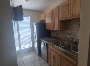 4380 Loomis Ave APT C, Colorado Springs, CO 80906
