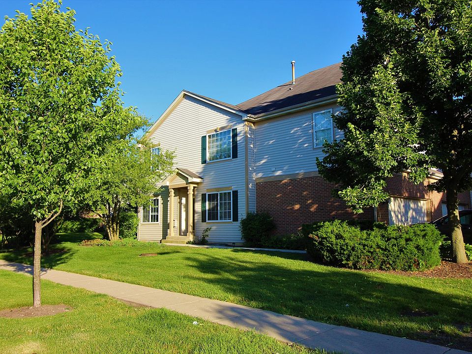 1st image of 121 Southwicke Dr #G