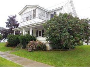 52 1st St, Swanton, VT 05488