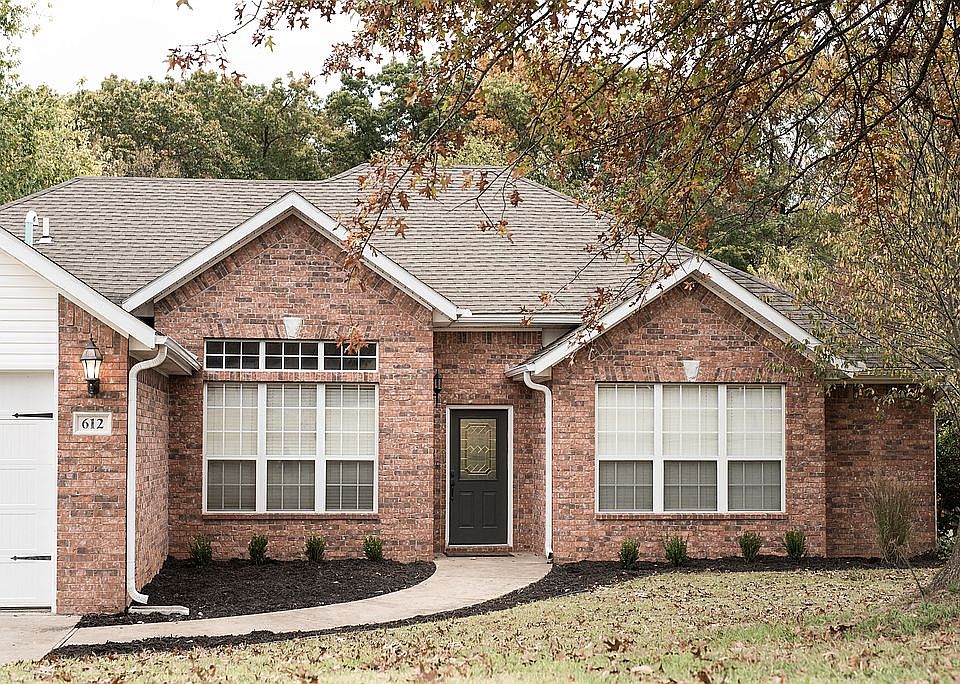 1st image of 612 Whitcliff Dr