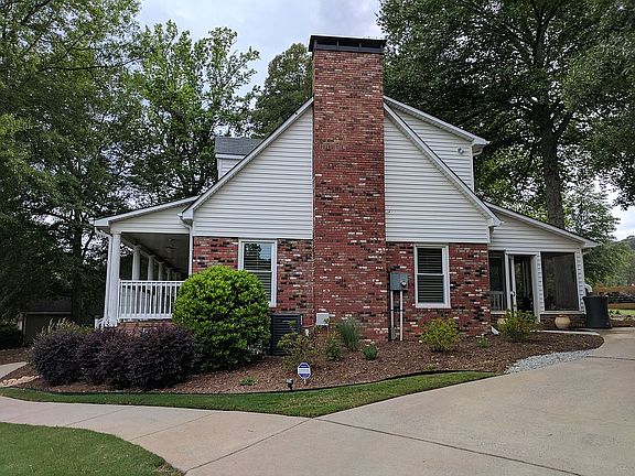 5th image of 283 Ivy Manor Dr NW