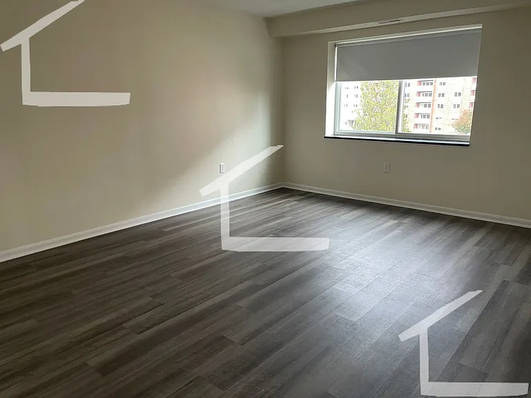 51B Hill Rd #A502 — Photo 6